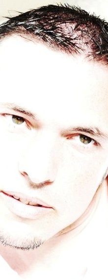 Thierry Medium Pur de 7° génération sans supports et sans limite entre le passer et le futur